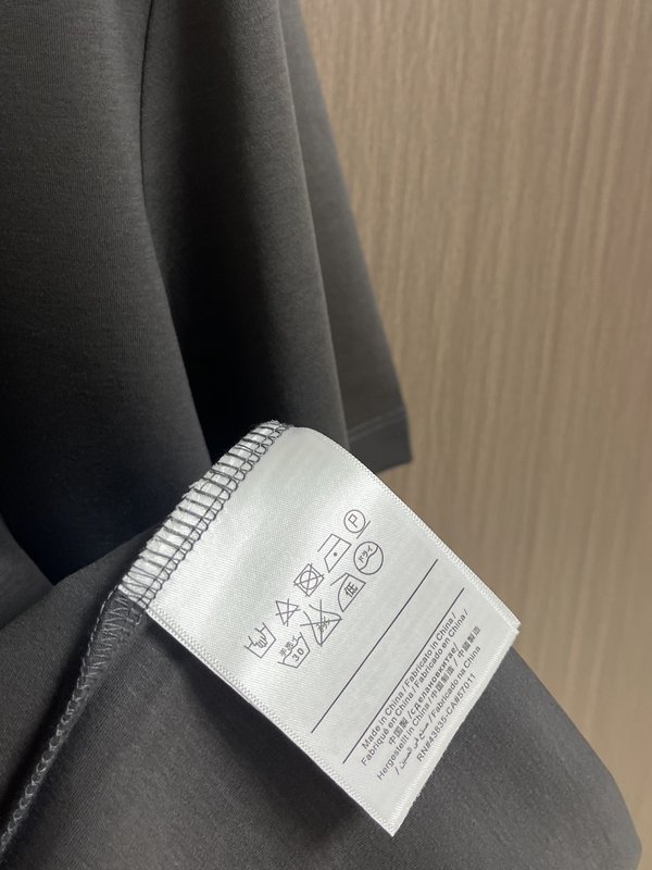 제냐 남성 라운드넥 반팔 티셔츠 001-215961