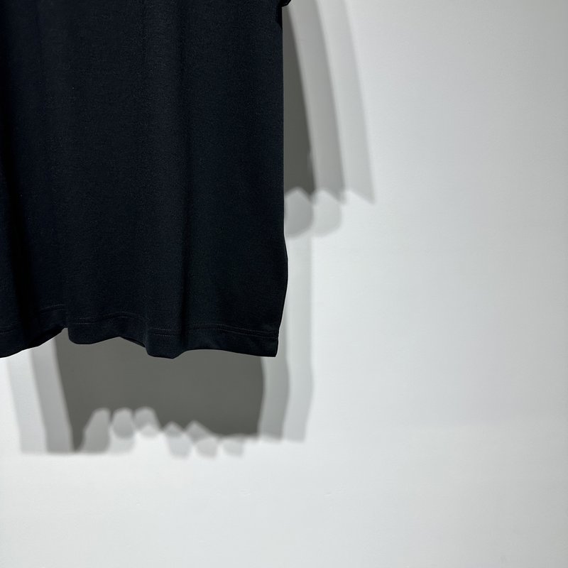 제니아 남성 V 넥 텐셀 울 블렌드 티셔츠 001-215969