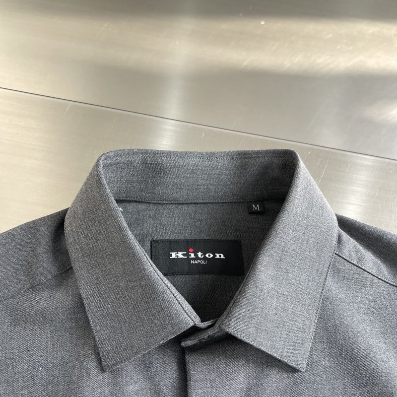 Kiton 남성 텐셀 코튼 칼라 롱슬리브 셔츠 001-216049