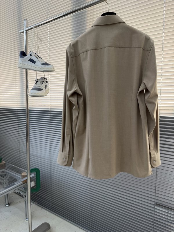 Kiton 남성 텐셀 코튼 라펠 긴팔 셔츠 001-216050