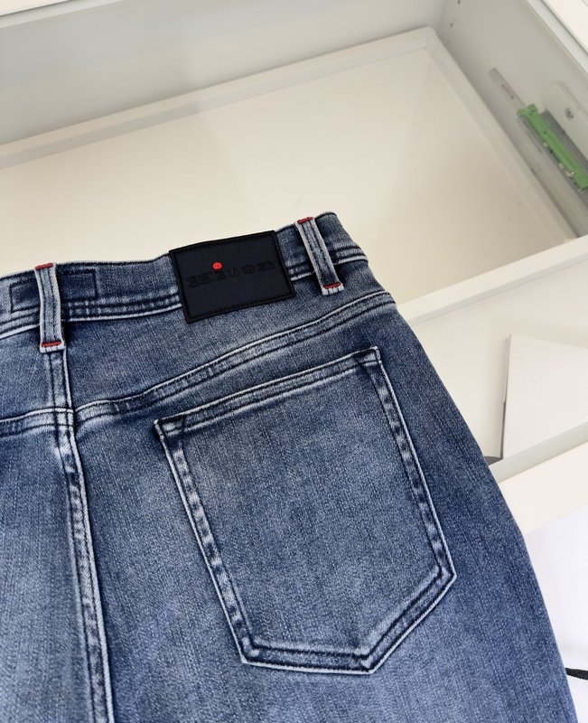 Kiton 남성 블루 워시 스트레이트 진 001-216056