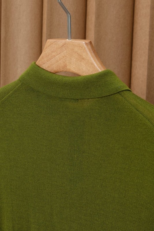 Kiton 남성 폴로넥 울 스웨터 001-216064