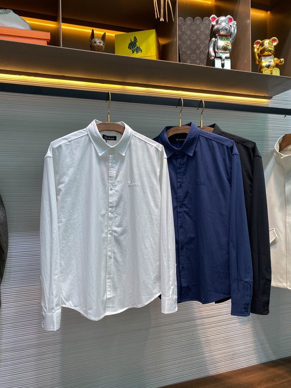 Kiton 고밀도 사면 코튼 라펠 긴팔 셔츠 001-216071