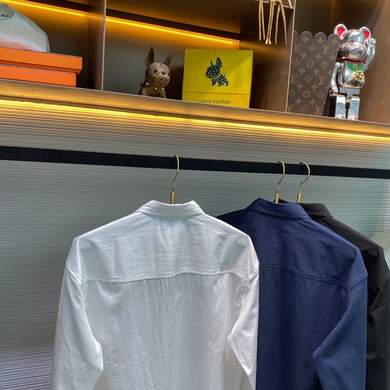Kiton 고밀도 사면 코튼 라펠 긴팔 셔츠 001-216071