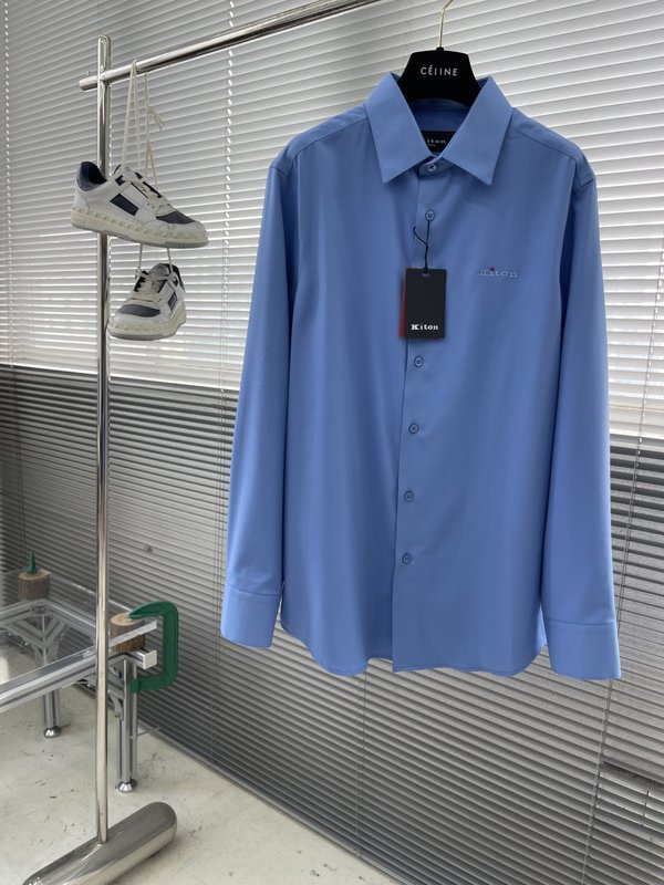 Kiton 남성 면 소재 자수 칼라 긴팔 셔츠 001-216080