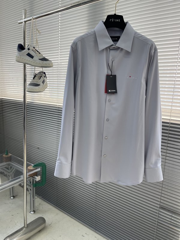 Kiton 남성 면 소재 자수 칼라 긴팔 셔츠 001-216081