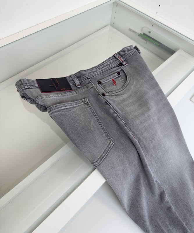 Kiton 남성 그레이 워싱 슬림 진 001-216096