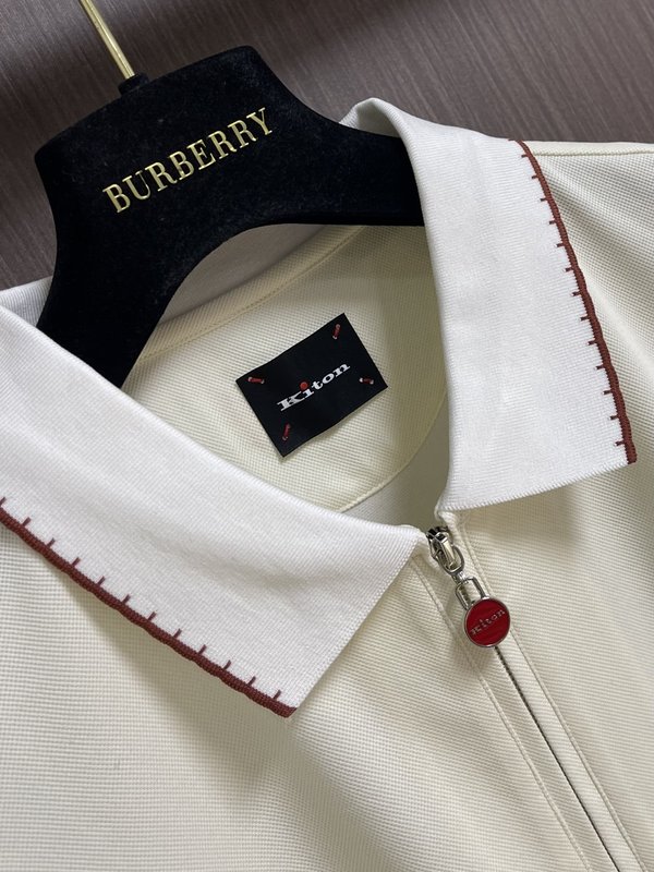 Kiton 남성 하프 지퍼 니트 반팔 폴로 셔츠 001-216133