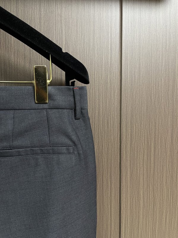 Kiton 빈티지 캐주얼 슬림핏 남성 정장 바지 001-216138