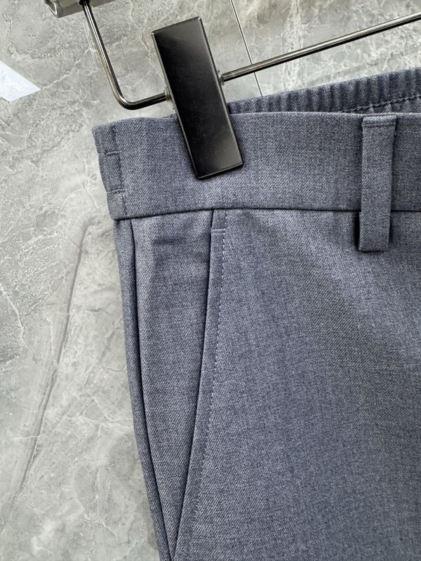 Kiton 남성 자수 로고 심플 캐주얼 정장 바지 001-216142