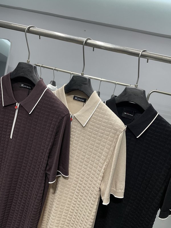 Kiton 남성 컬러 블록 스트라이프 니트 반팔 폴로 001-216147