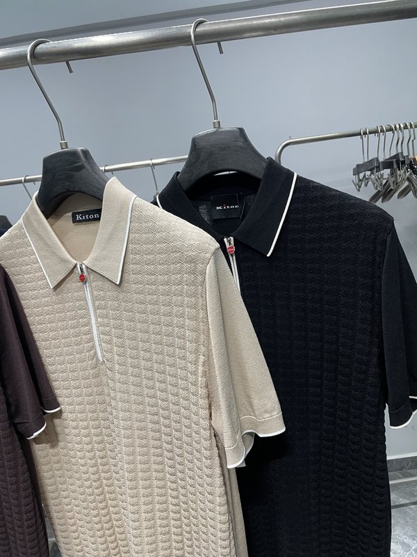 Kiton 남성 컬러 블록 스트라이프 니트 반팔 폴로 001-216147