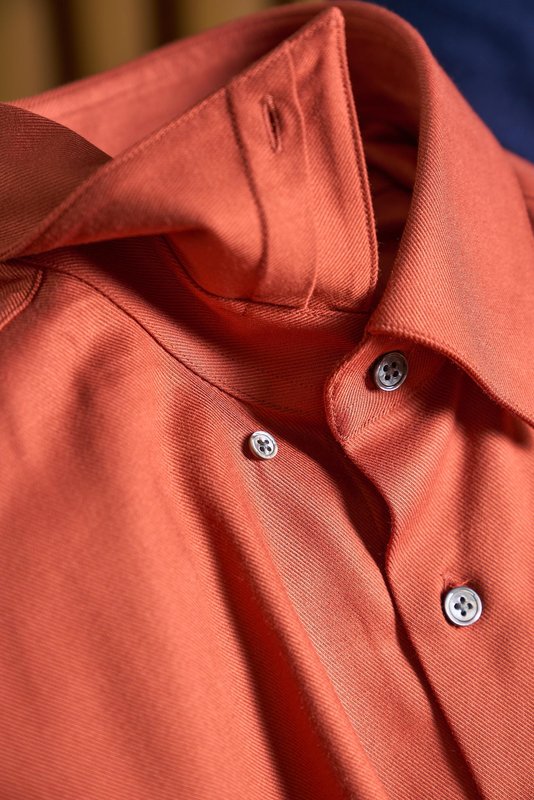 Kiton 울 혼방 남성 비즈니스 셔츠 001-216149