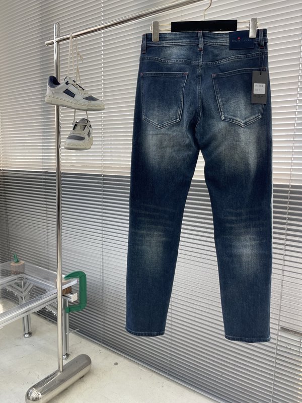 Kiton 남성 클래식 스트레치 데님 팬츠 001-216158