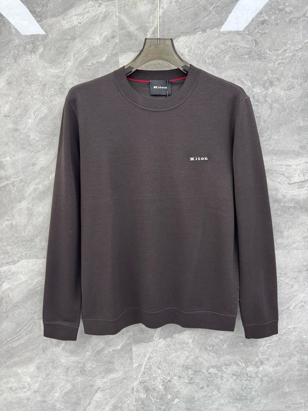 Kiton 남성 프리미엄 미니멀 로고 니트 긴팔 001-216173