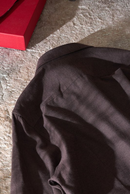 Kiton 남성 두꺼운 벨벳 셔츠 001-216178