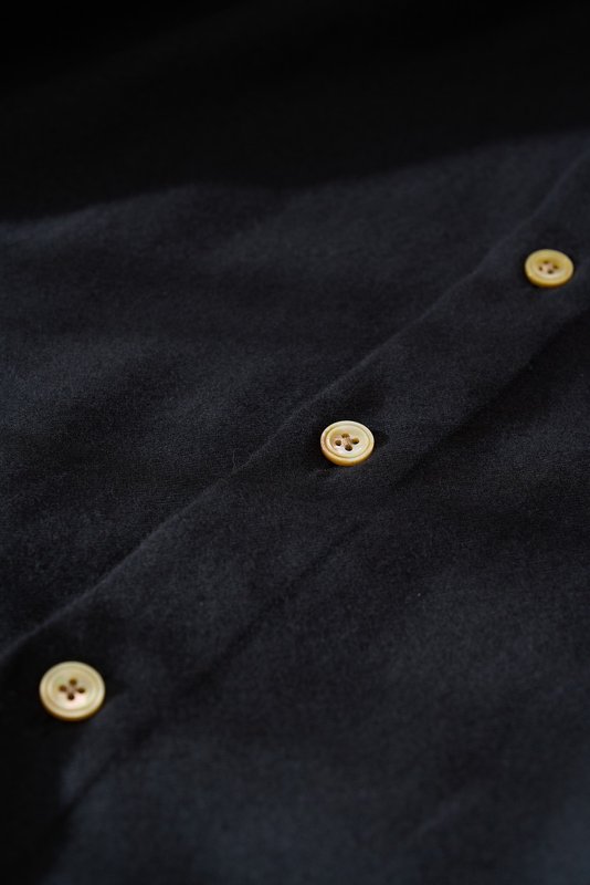 Kiton 남성 두꺼운 벨벳 셔츠 001-216192