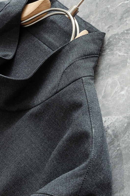 Kiton 남성 캐주얼 스포츠 세트 자켓 및 바지 001-216237