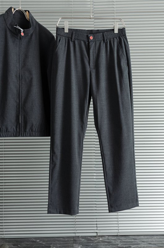 Kiton 남성 캐주얼 스포츠 세트 자켓 및 바지 001-216238