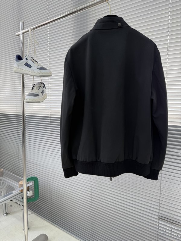 Kiton 가을 겨울 패션 스탠드 칼라 자켓 001-216276