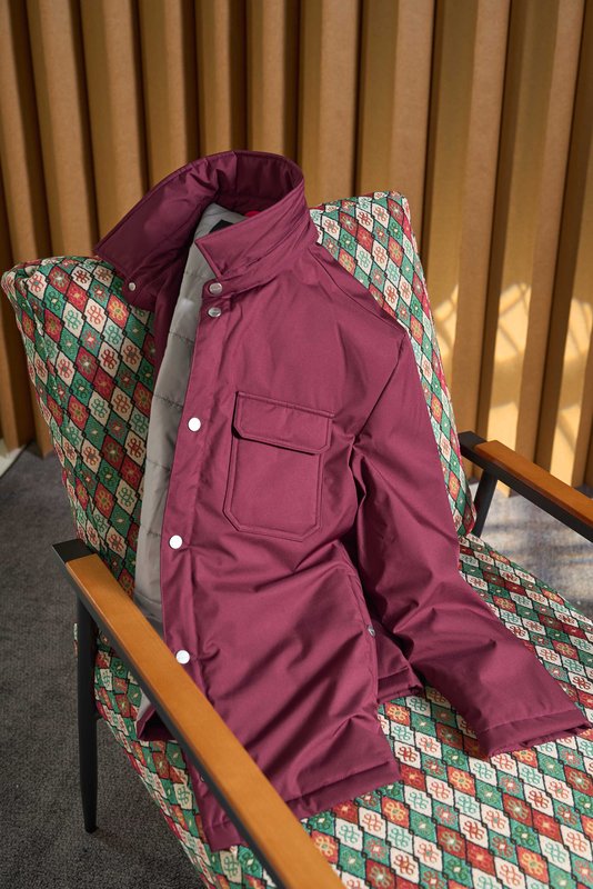 Kiton 남성용 경량 보온 패딩 자켓 001-216295