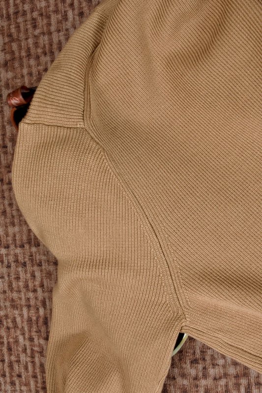 Kiton 남성 V 넥 코튼 카디건 니트 001-216306