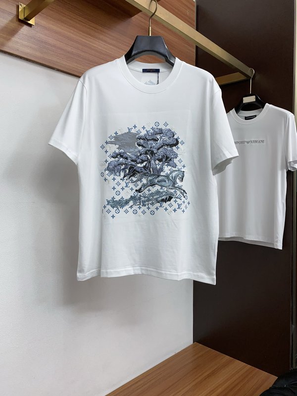 루이비통 남성 순면 라운드넥 반팔 티셔츠 001-216341
