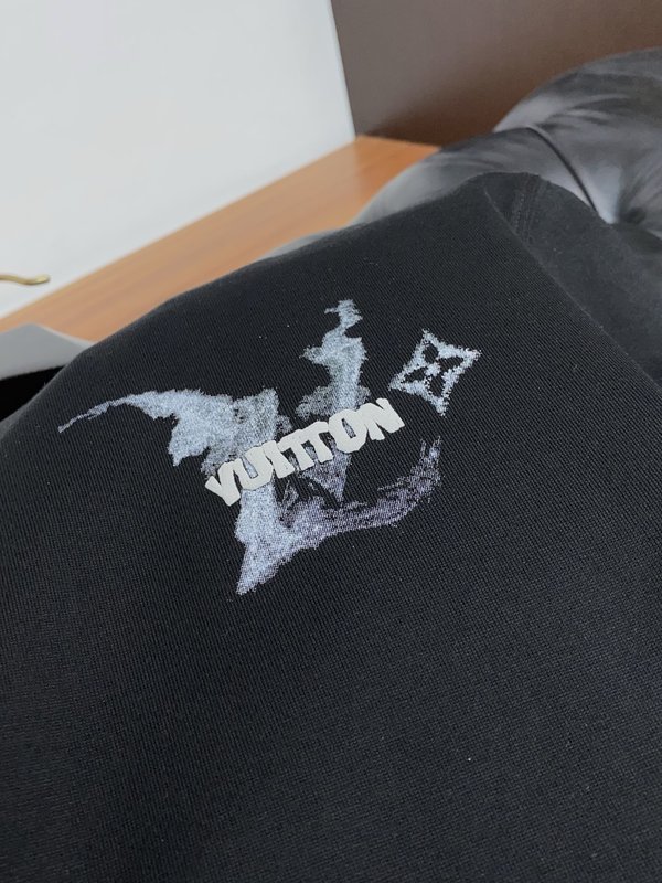 루이비통 남성 머서라이즈드 코튼 라운드 넥 반팔 티셔츠 001-216363