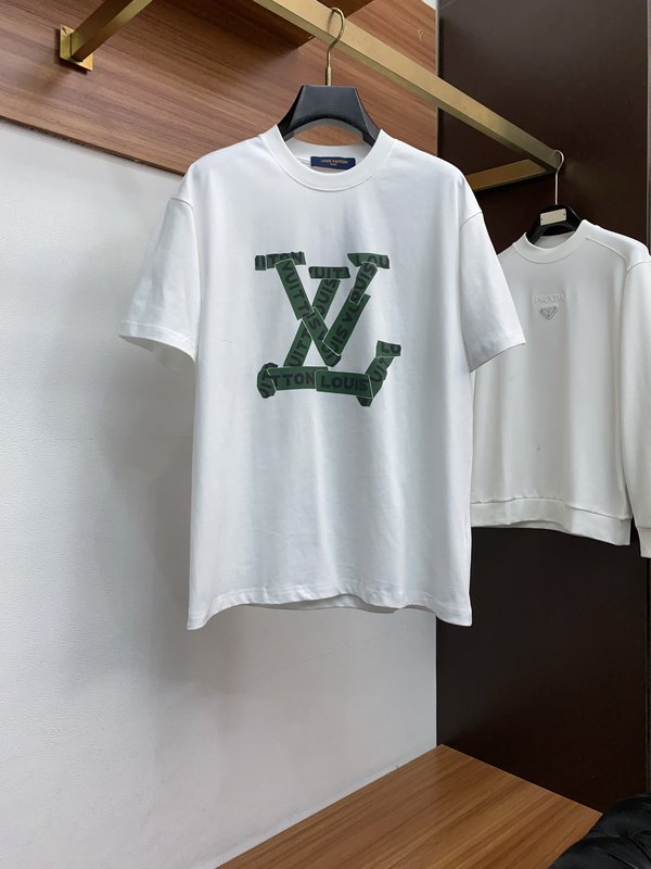 루이비통 남성 순면 라운드넥 반팔 티셔츠 001-216383