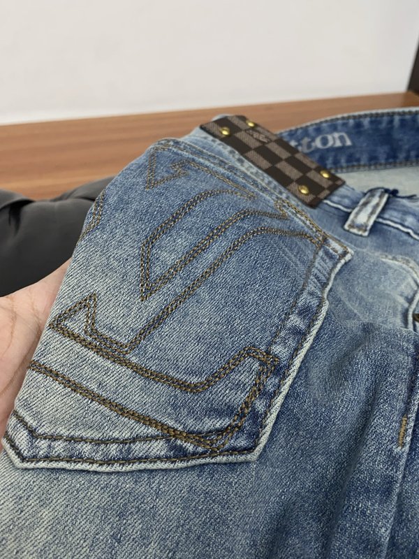 루이비통 남성 슬림 스트레이트 진 001-216422