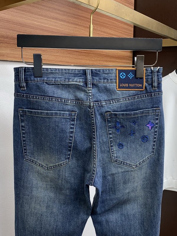 루이비통 봄여름 슬림 스트레이트 진 001-216470