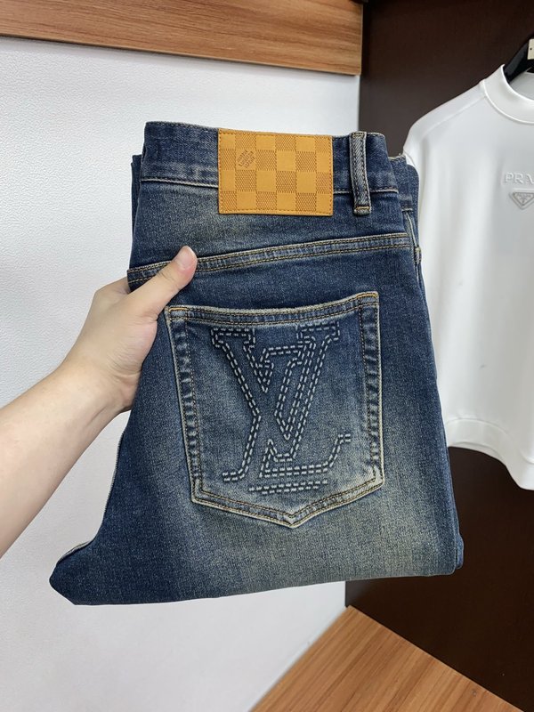 루이비통 남성 슬림 스트레이트 데님 팬츠 001-216475