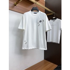 루이비통 남성 패션 캐주얼 반팔 티셔츠 001-216549