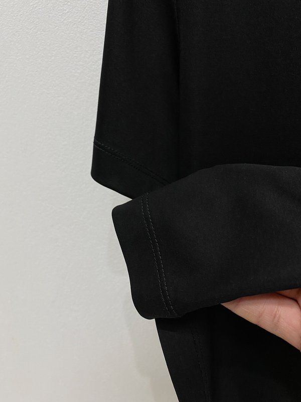 루이비통 남성 라운드넥 반팔 티셔츠 001-216565