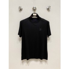 루이비통 남성 라운드넥 반팔 티셔츠 001-216565
