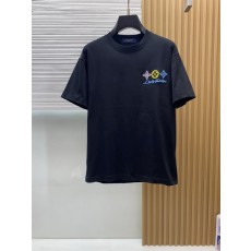 루이비통 남성 패션 캐주얼 반팔 티셔츠 001-216573