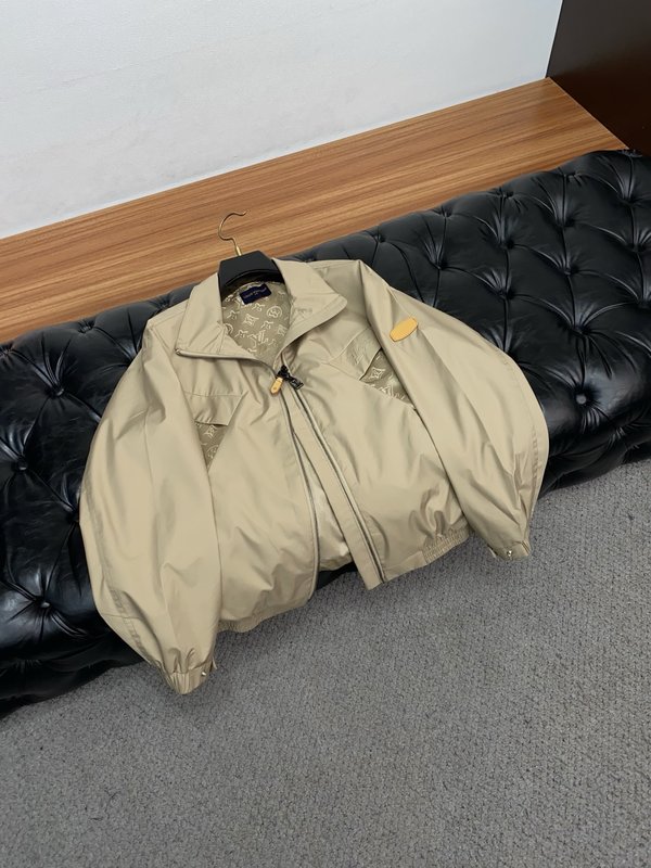 루이비통 남성 캐주얼 재킷 아우터 001-216599