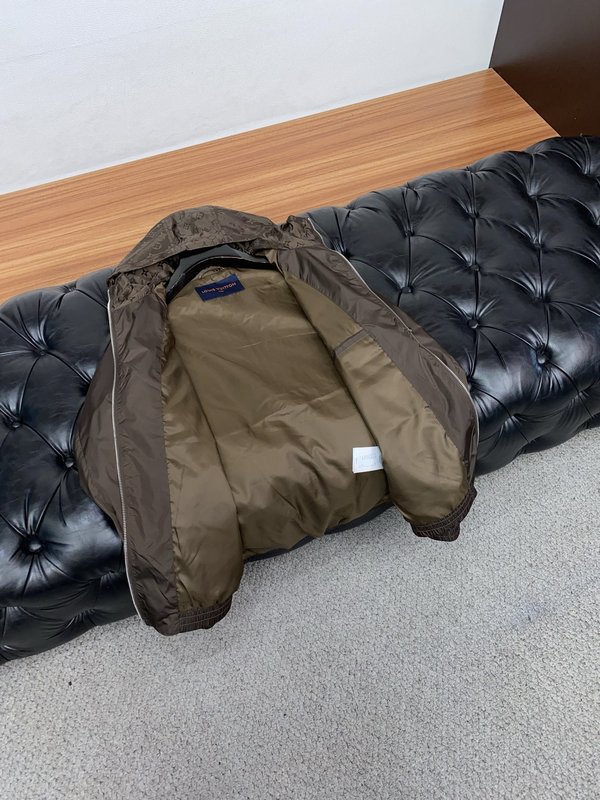 루이비통 남성 후드 자켓 아우터 001-216603