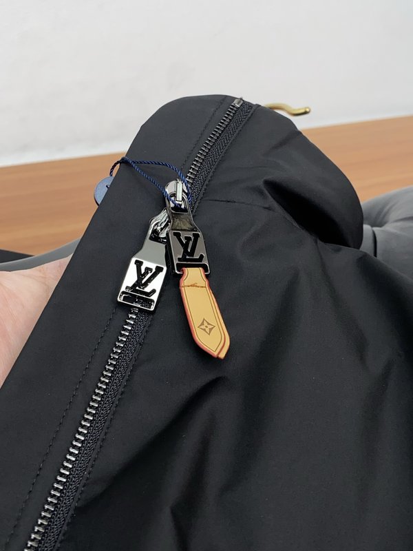 루이비통 남성 캐주얼 재킷 아우터 001-216607