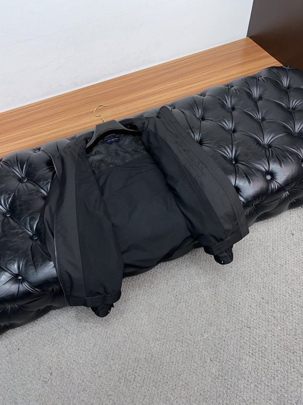 루이비통 남성 캐주얼 재킷 아우터 001-216607