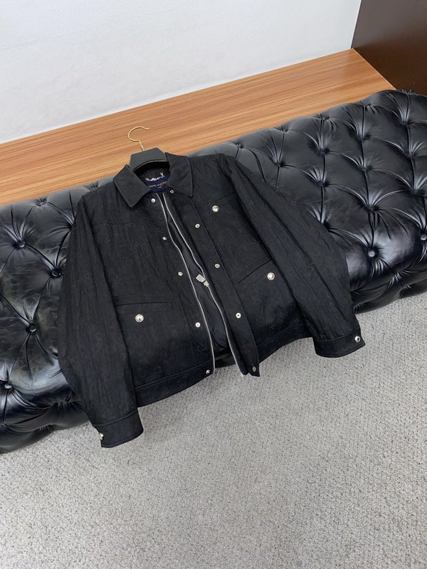 루이비통 남성 캐주얼 재킷 아우터 001-216621