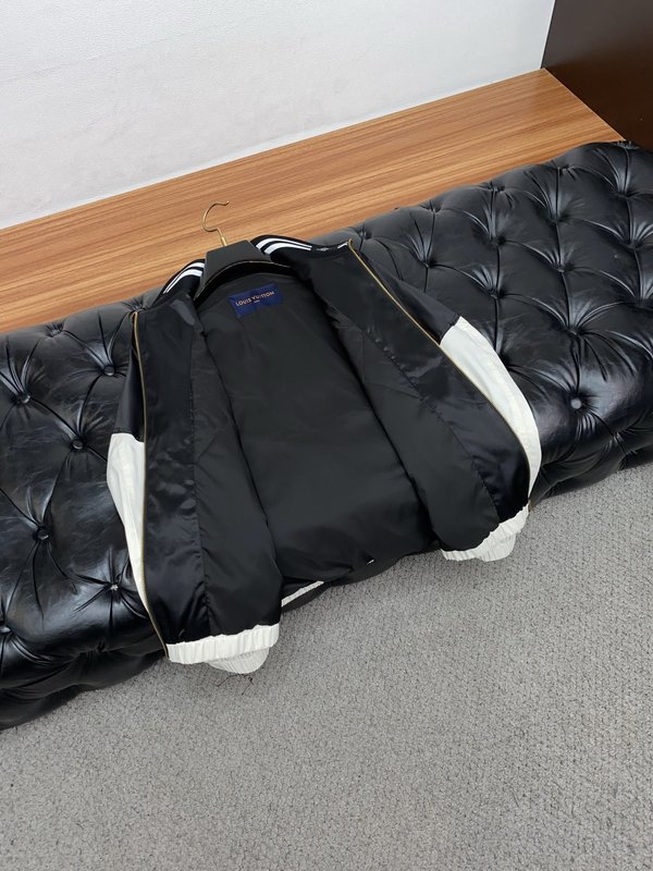 루이비통 남성 캐주얼 지퍼 자켓 아우터 001-216624