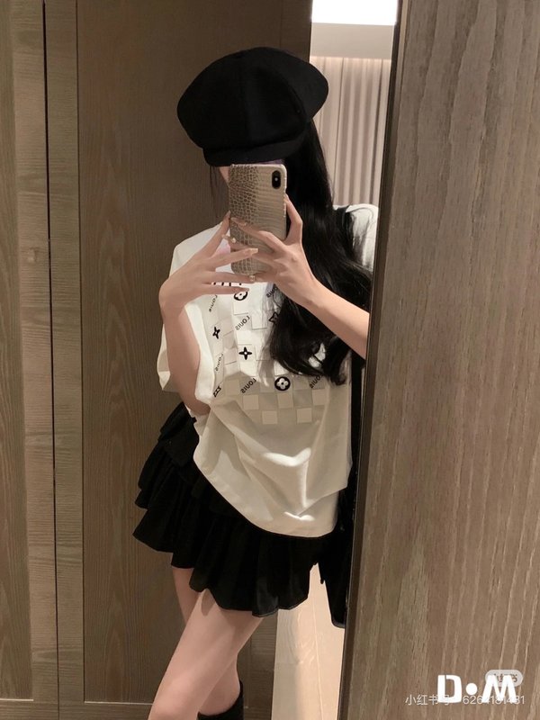루이비통 입체 체커보드 프린트 반팔 티셔츠 001-216630