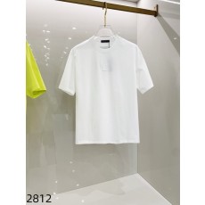 루이비통 남성 라운드넥 반팔 티셔츠 001-216718