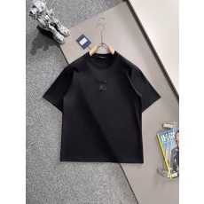 루이비통 남성 라운드넥 반팔 티셔츠 001-216719