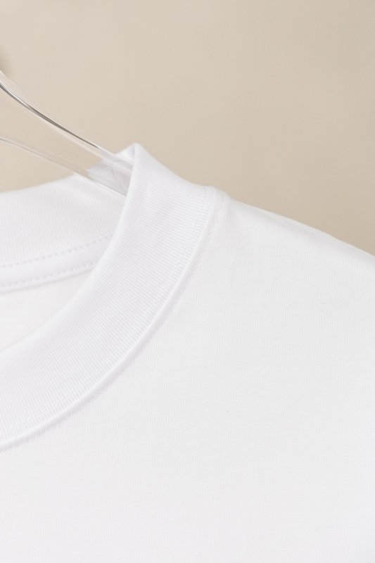 루이비통 남성 라운드넥 반팔 티셔츠 001-216745