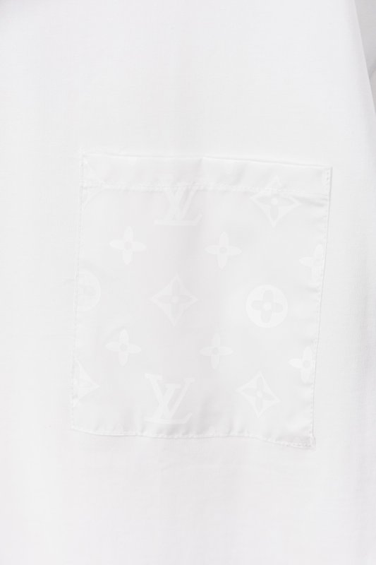 루이비통 남성 라운드넥 반팔 티셔츠 001-216745