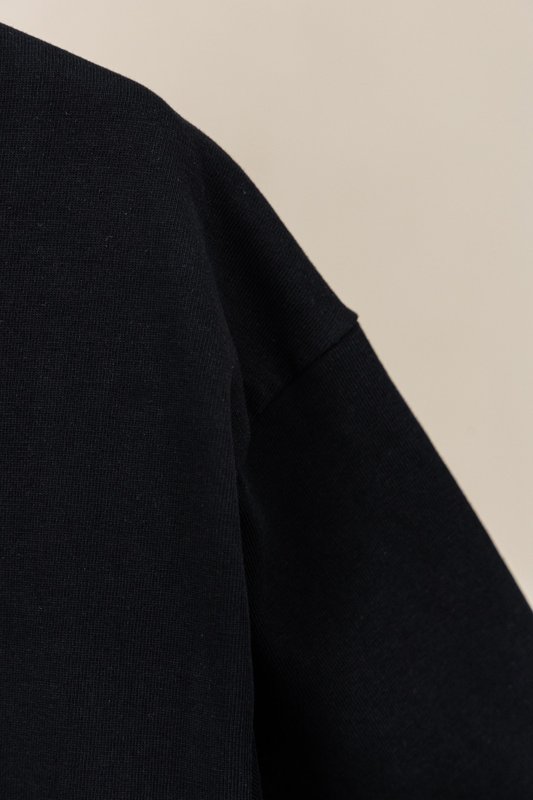 루이비통 자수 로고 라운드넥 반팔 티셔츠 001-216748