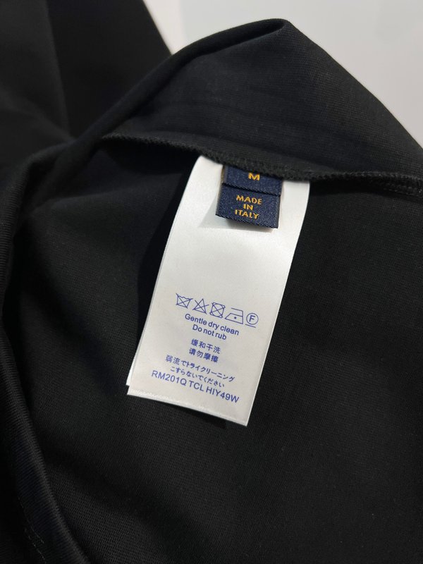 루이비통 남성 라운드넥 반팔 티셔츠 001-216771