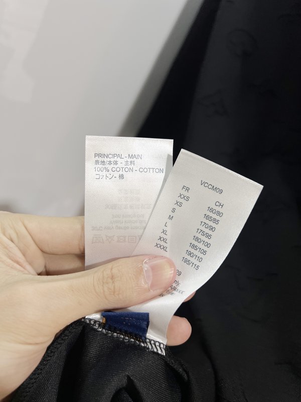 루이비통 남성 올오버 모노그램 라운드넥 반팔 티셔츠 001-216774